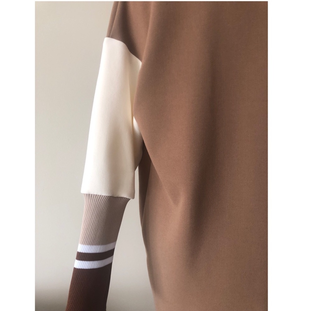 Coats - Picture 3 of 6